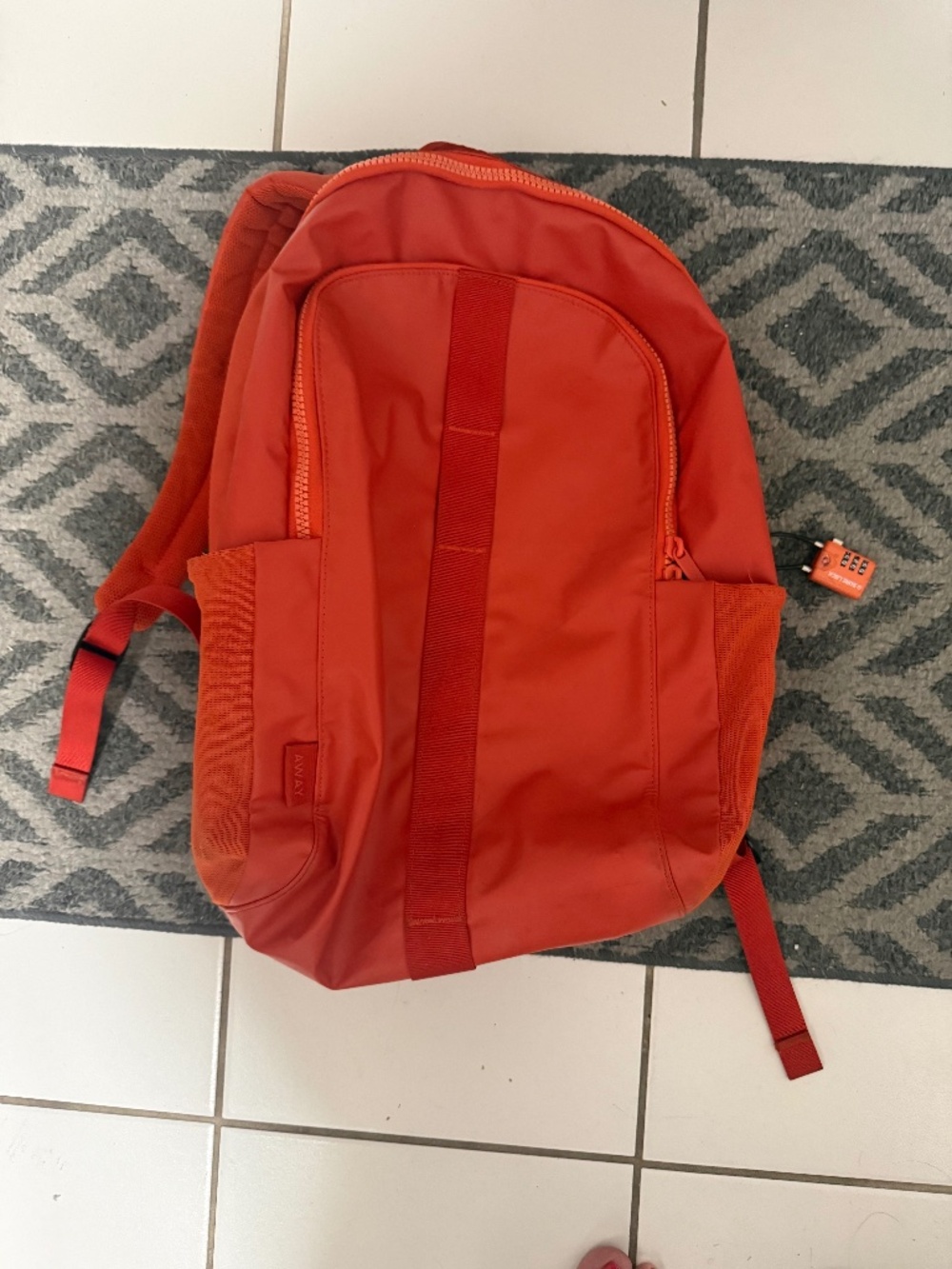 Away F.A.R. Active Backpack 26 L Outdoor Daypack with lock